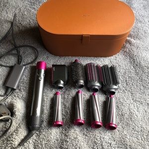 Dyson Airwrap complete styler